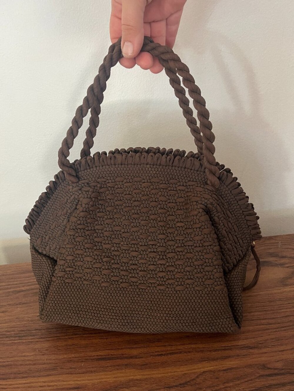 VTG Brown Macrame Nylon Handbag Beach Coastal 70s Groovy Vacation Neutrals Boho